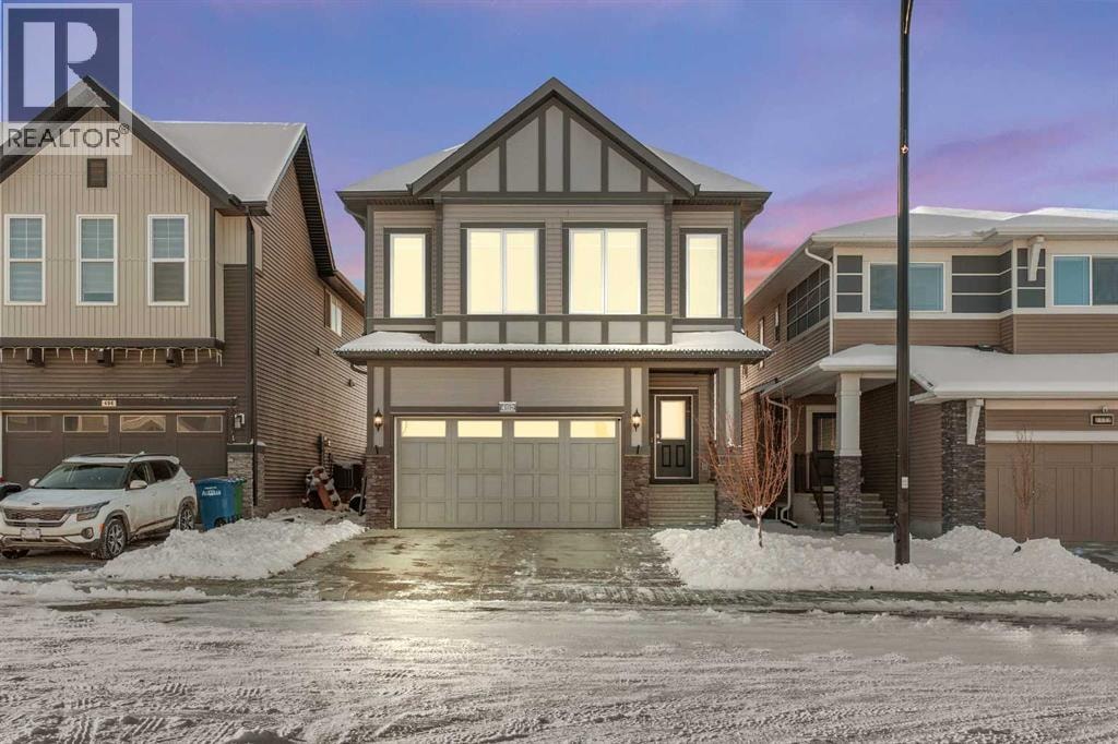 492 Chinook Gate Square SW — photo 2