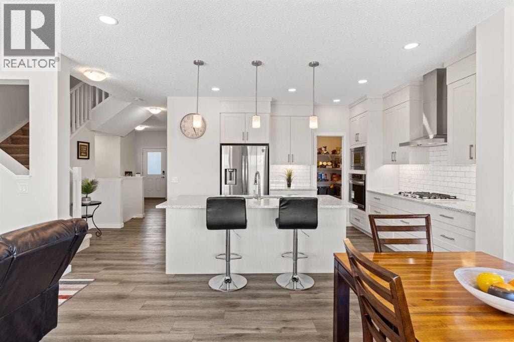 492 Chinook Gate Square SW — photo 13