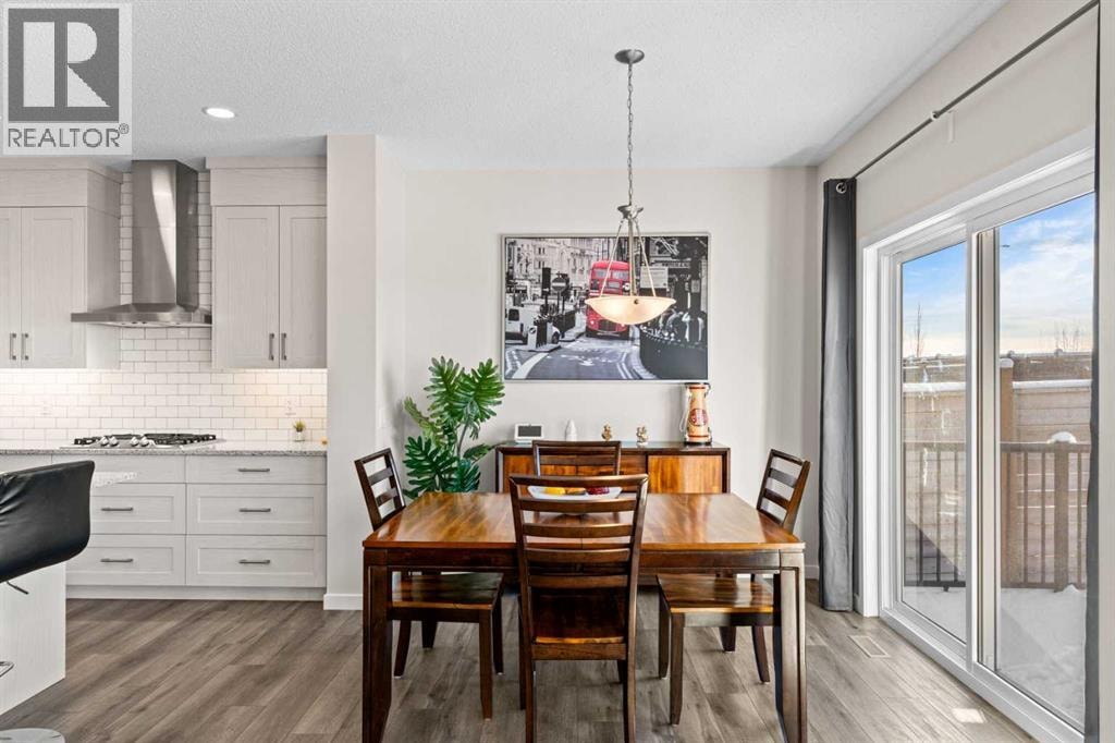 492 Chinook Gate Square SW — photo 18