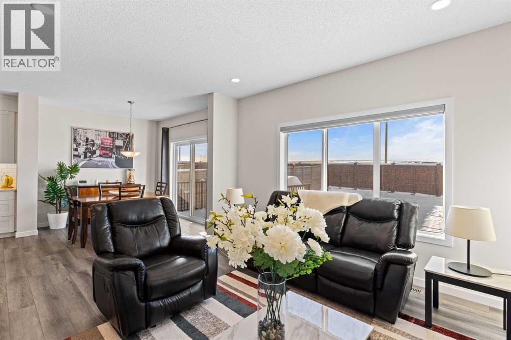 492 Chinook Gate Square SW — photo 16