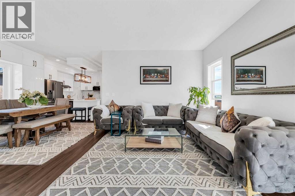 539 East Lakeview Place