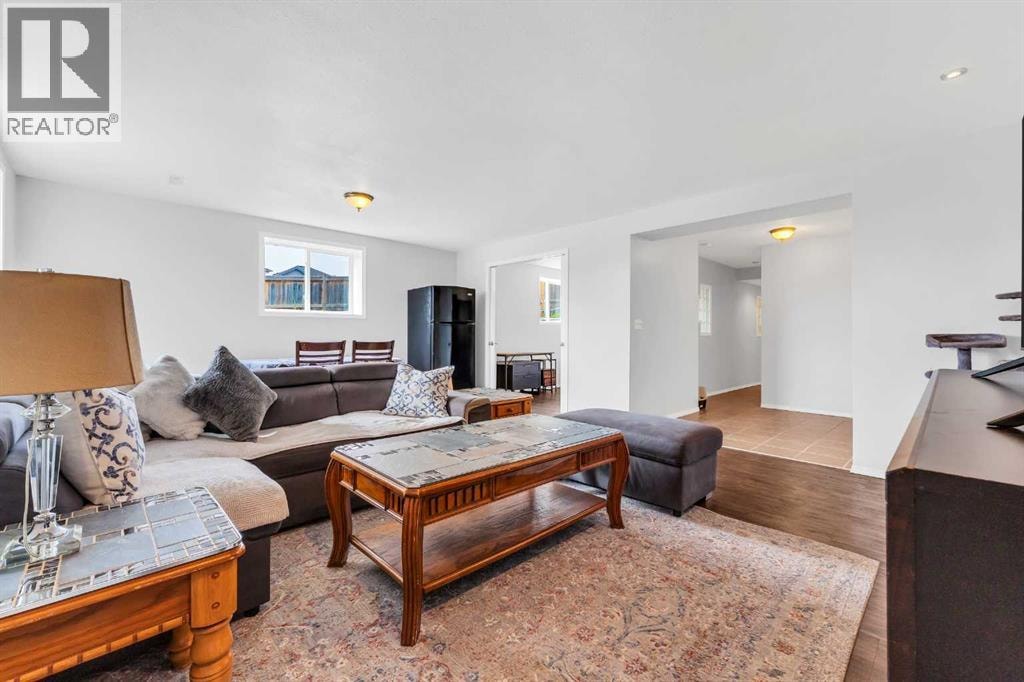 539 East Lakeview Place — photo 33
