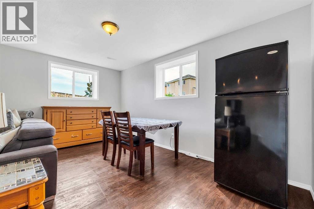 539 East Lakeview Place — photo 36