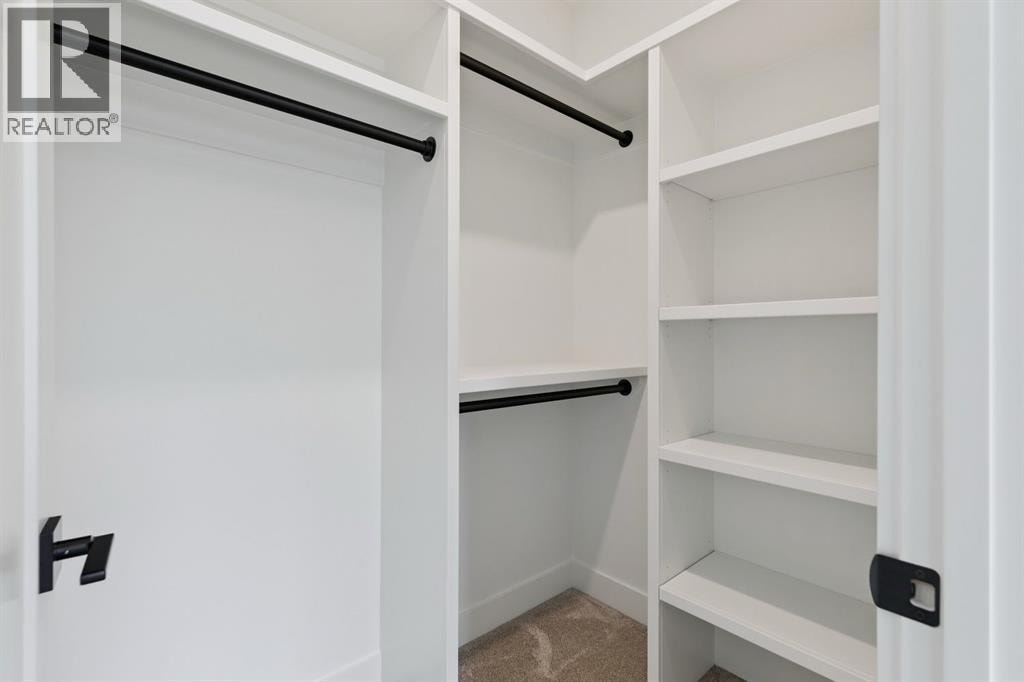 532 51 Avenue SW — photo 35