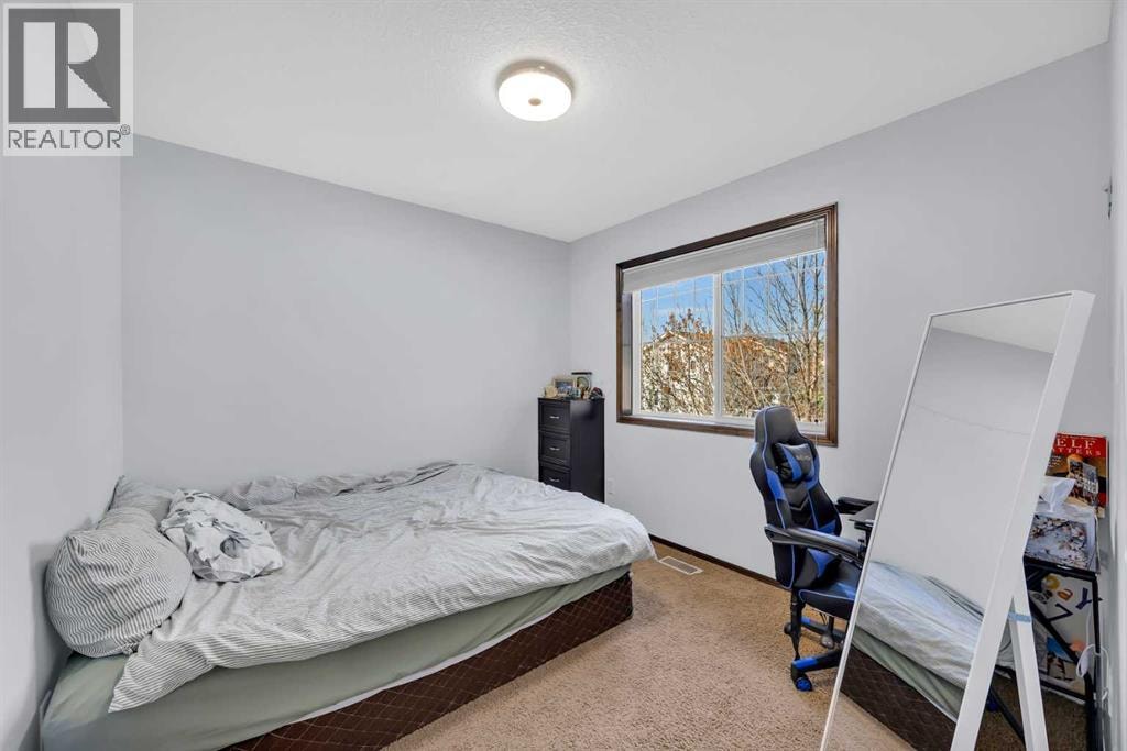 92 Everoak Close SW — photo 31