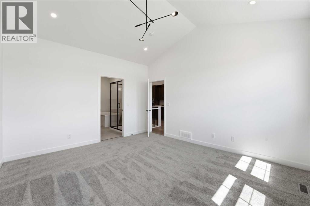 1600, 15 Coopersfield Link SW — photo 21