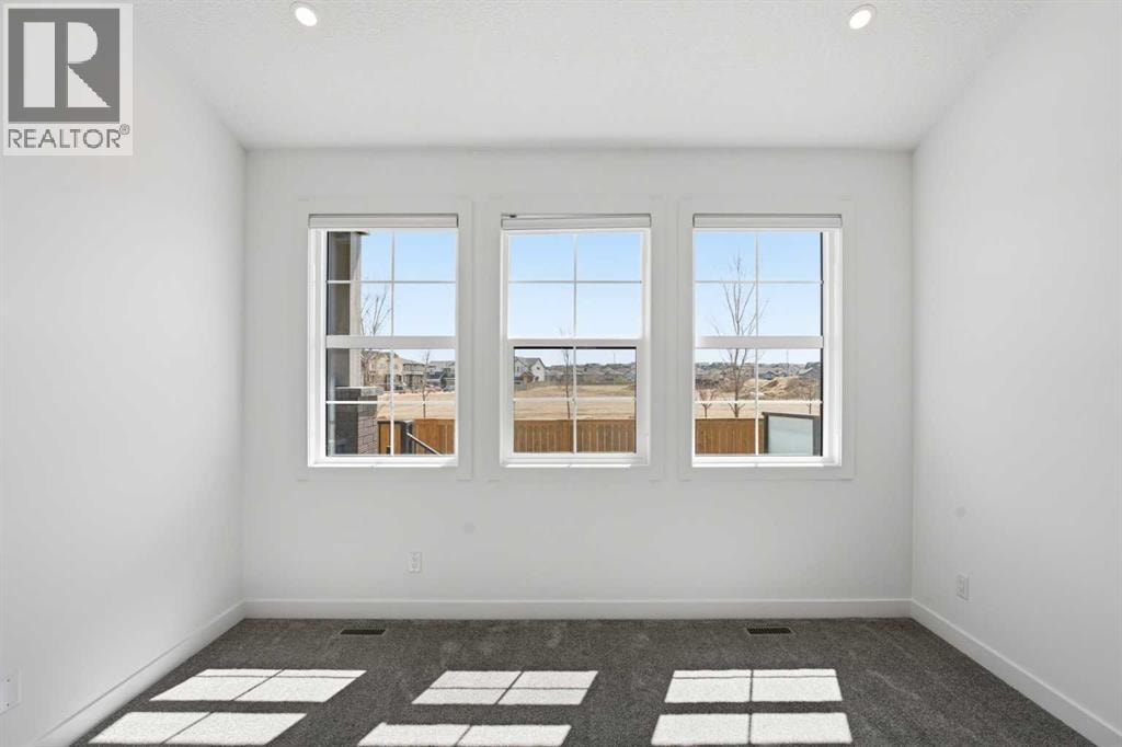 1600, 15 Coopersfield Link SW — photo 20