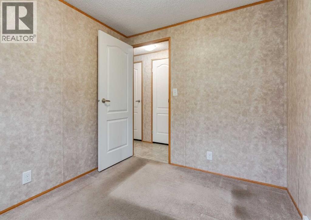 268, 99 Arbour Lake Road NW — photo 22