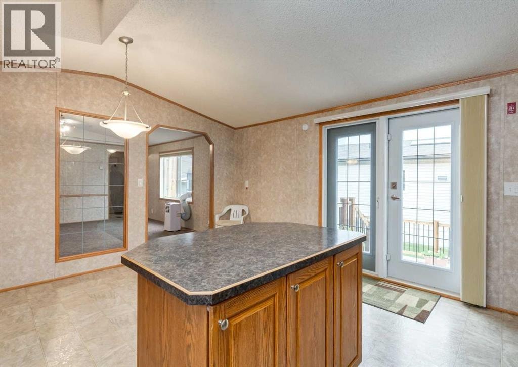 268, 99 Arbour Lake Road NW — photo 13