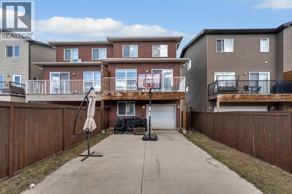 569 savanna Boulevard NE — photo 14
