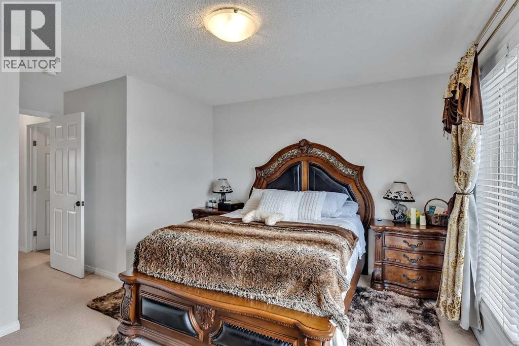 569 savanna Boulevard NE — photo 34