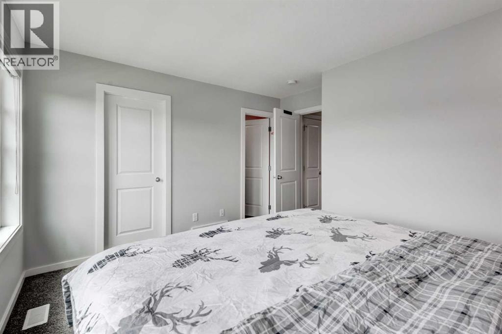 232 Walgrove Way  SE — photo 17