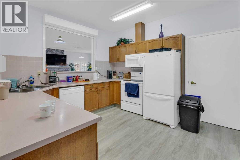 2831 Dovely Park SE — photo 24