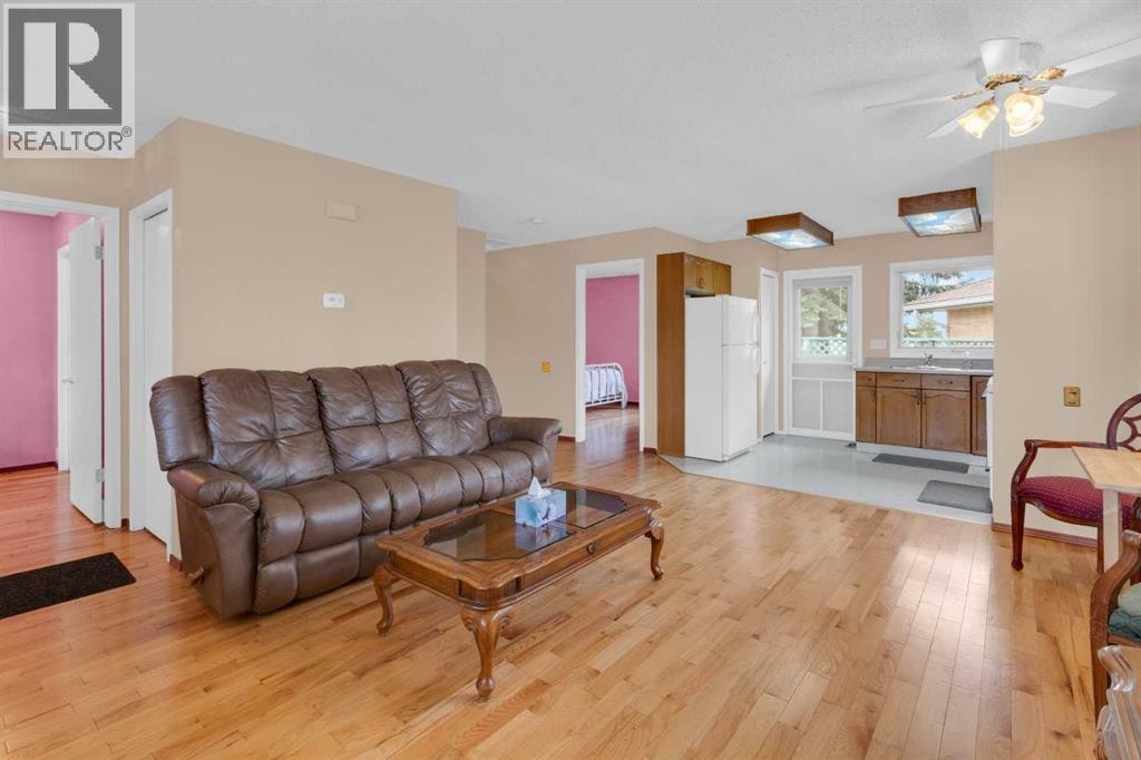 2831 Dovely Park SE — photo 3