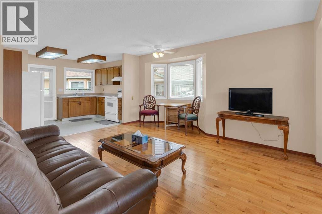2831 Dovely Park SE — photo 2