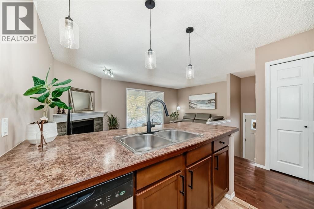 8432 Berkley Road NW — photo 8