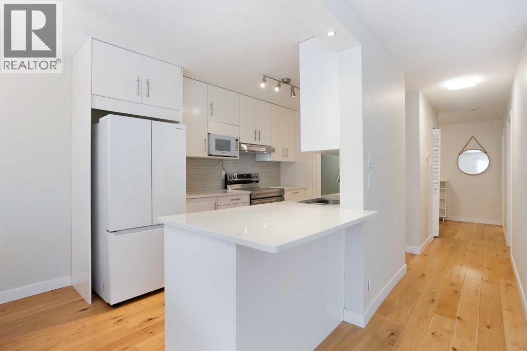 204, 1033 15 Avenue SW — photo 11