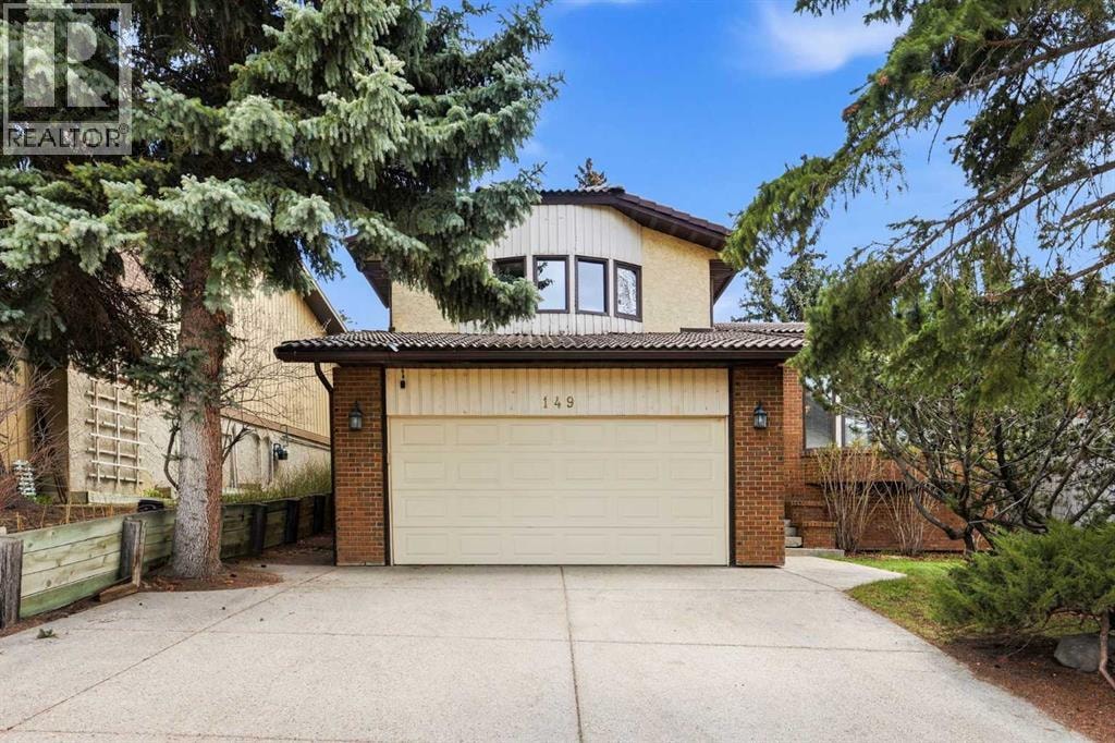 149 Edgehill Drive NW