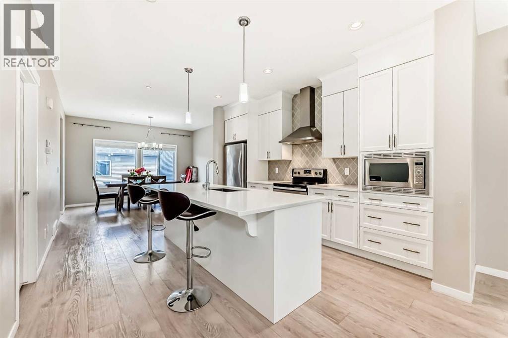 140 Howse Avenue NE — photo 9