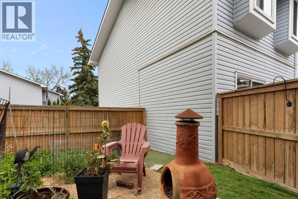 11, 4810 40 Avenue SW — photo 28