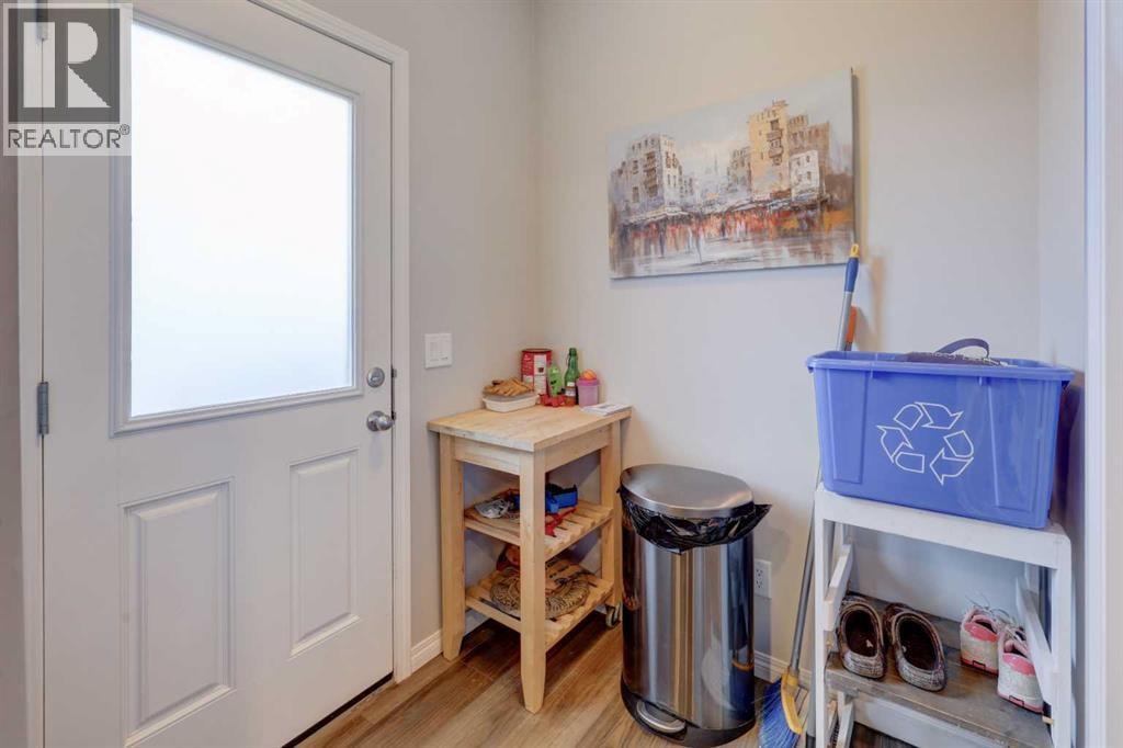 211 Chinook Gate Boulevard SW — photo 13