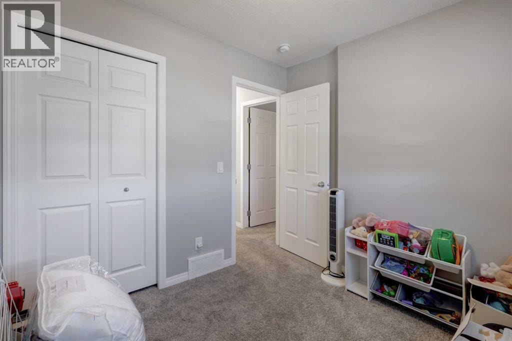 211 Chinook Gate Boulevard SW — photo 21