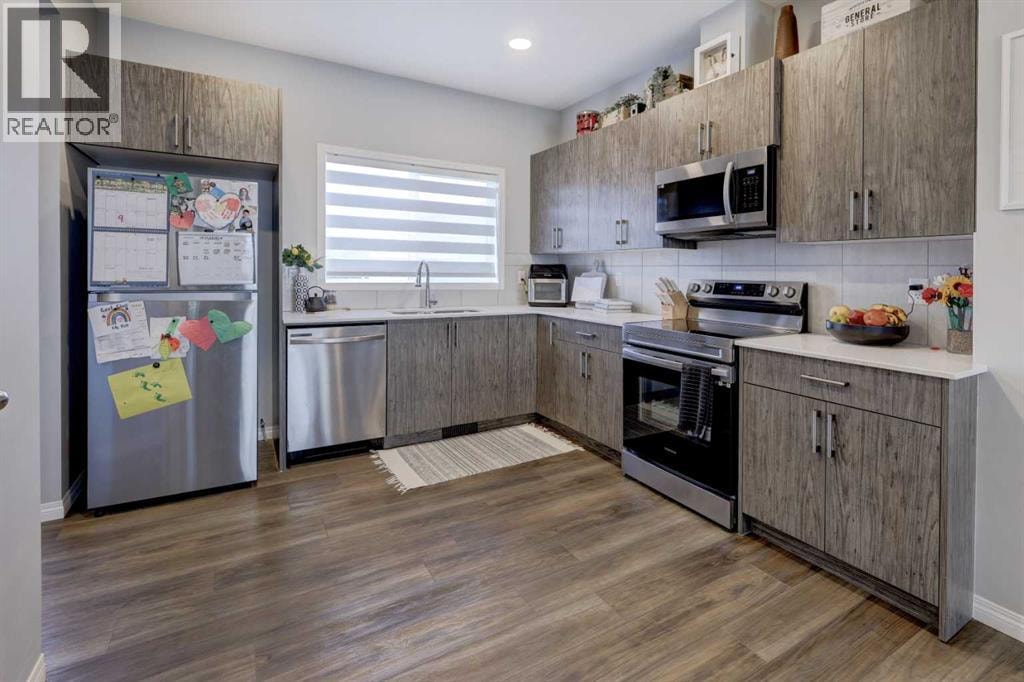 215 Chinook Gate Boulevard SW — photo 8