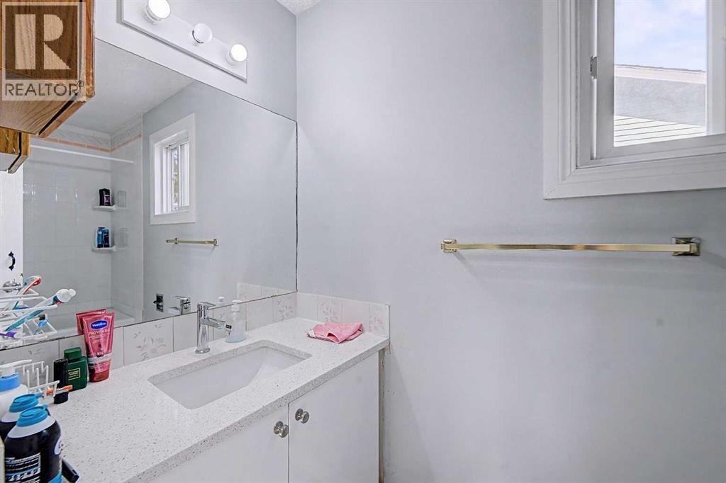 48 Whitworth Way NE — photo 15