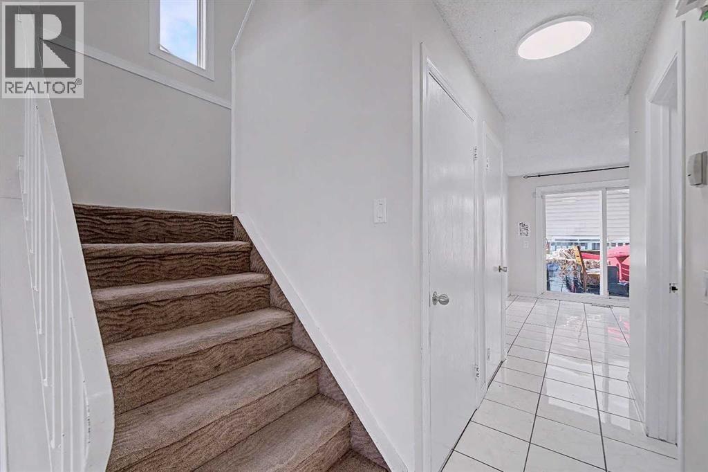 48 Whitworth Way NE — photo 16