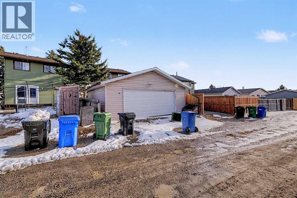 48 Whitworth Way NE — photo 35