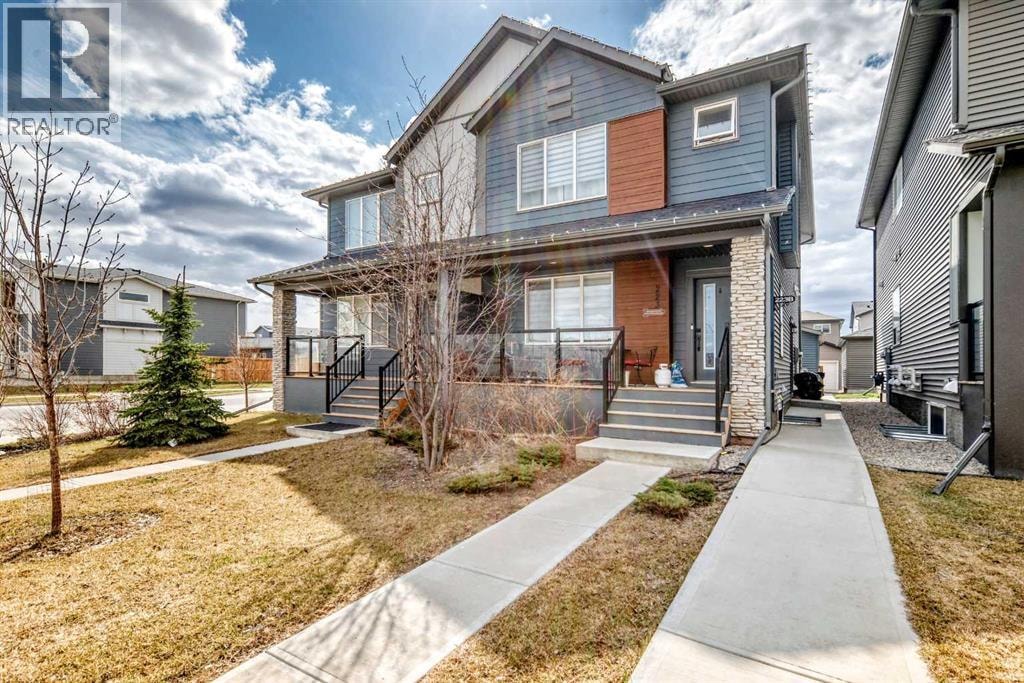 223 Wolf Creek Avenue SE — photo 2
