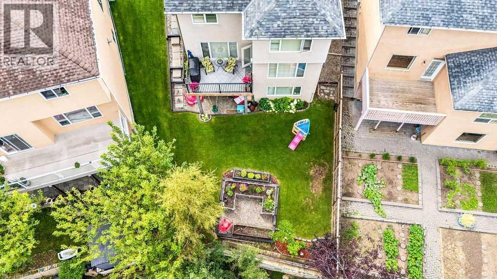 20 Sherwood Rise NW — photo 33