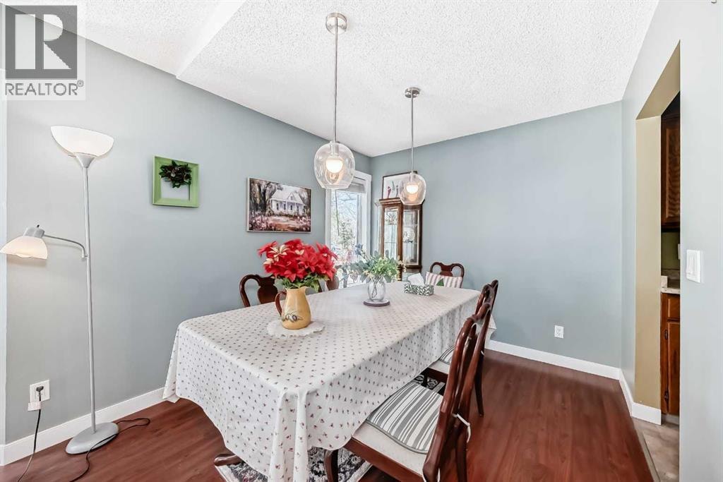 216 Hawkwood Boulevard NW — photo 10