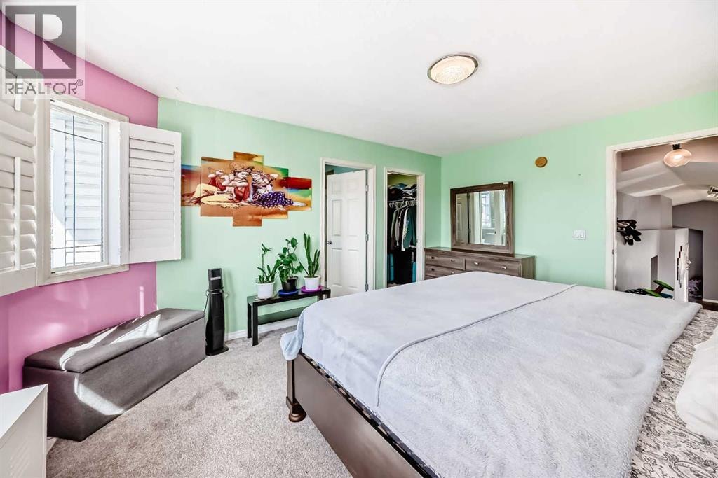 44 Canoe Square SW — photo 26