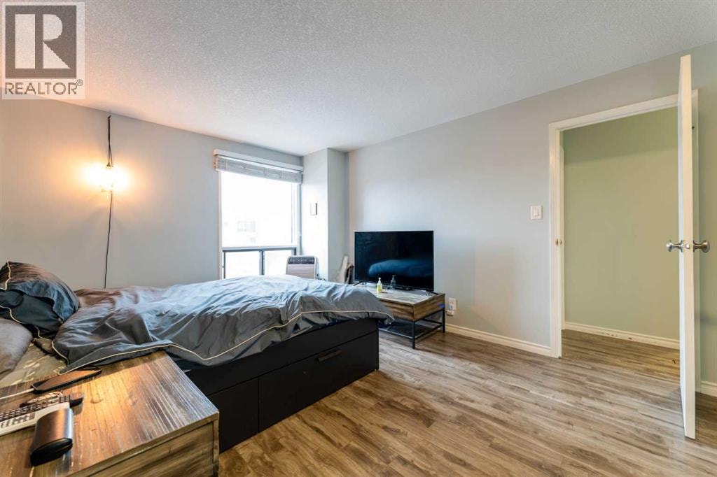 506, 924 14 Avenue SW — photo 23
