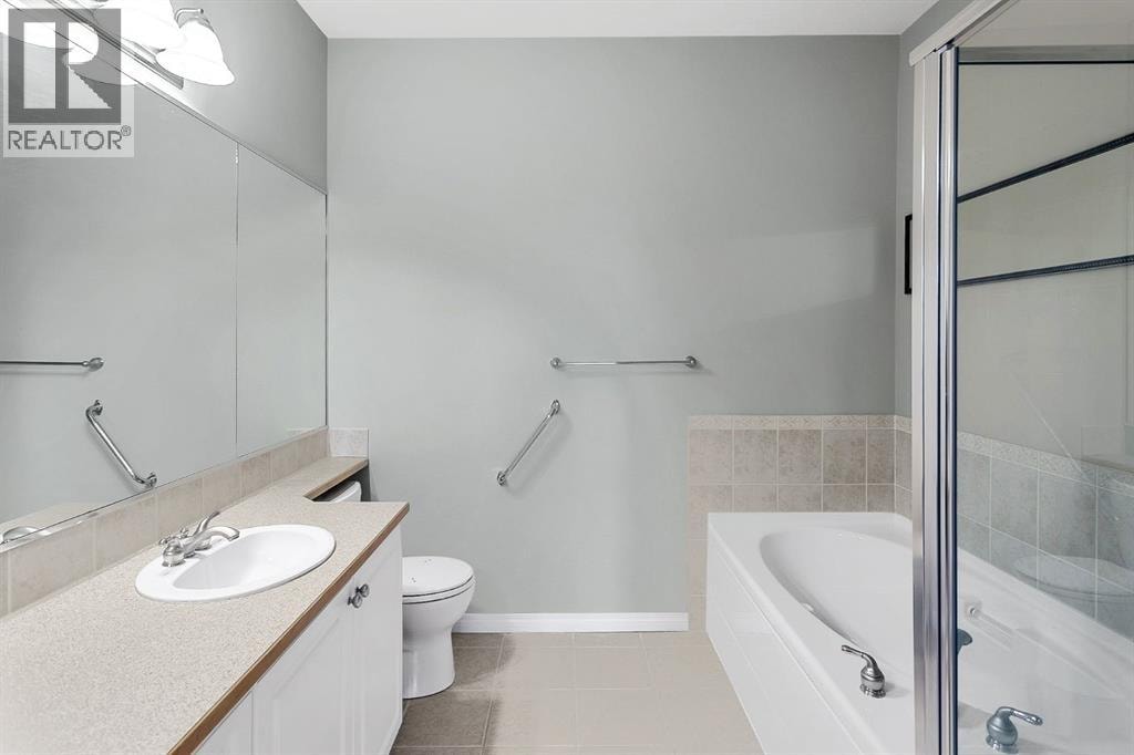 1311, 1311 Lake Fraser Green SE — photo 26