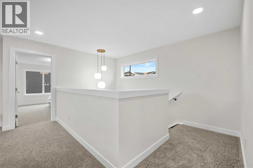 305 Precedence View — photo 22