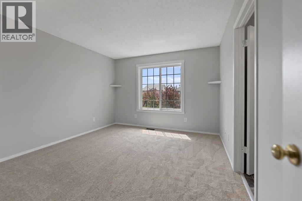 42 River Rock Road SE — photo 23