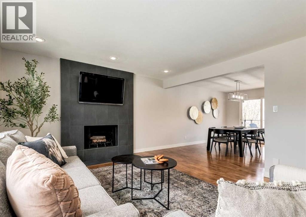 176 Mapleburn Drive SE — photo 4