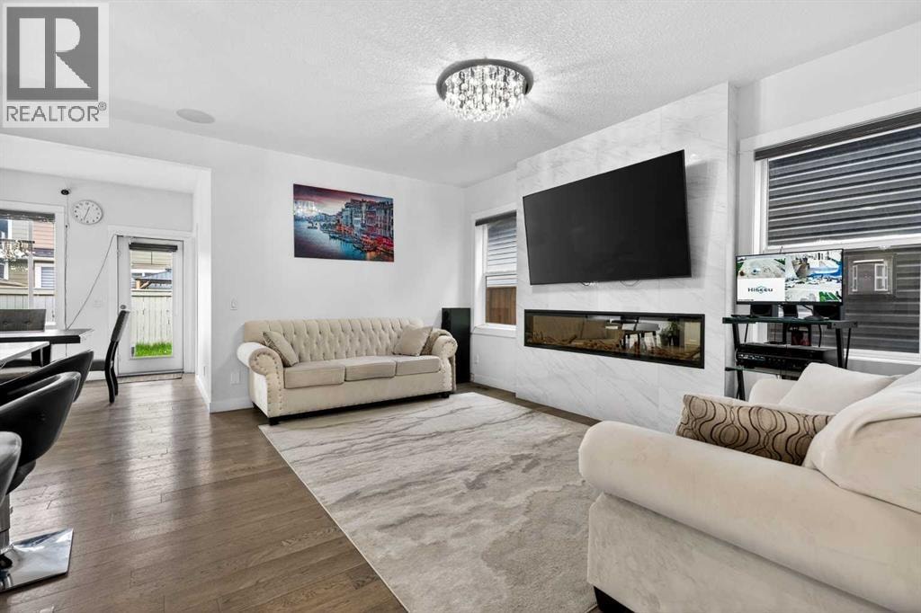 49 Redstone Heath NE — photo 9