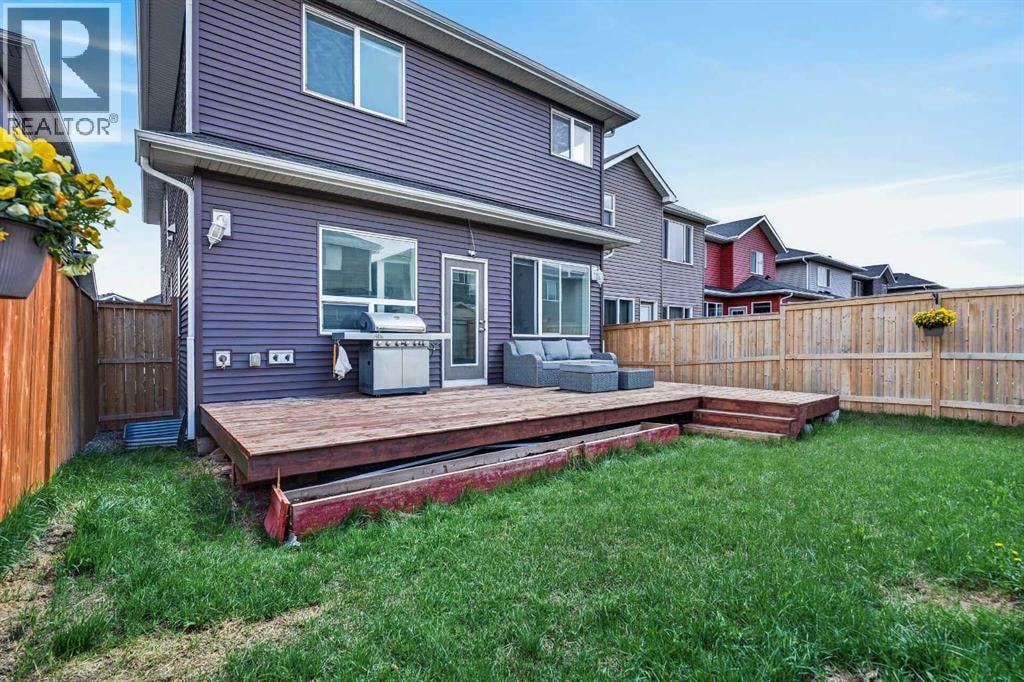 49 Redstone Heath NE — photo 40