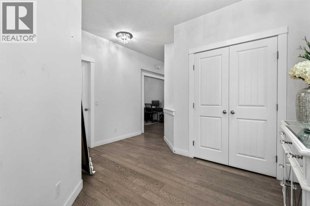 49 Redstone Heath NE — photo 12