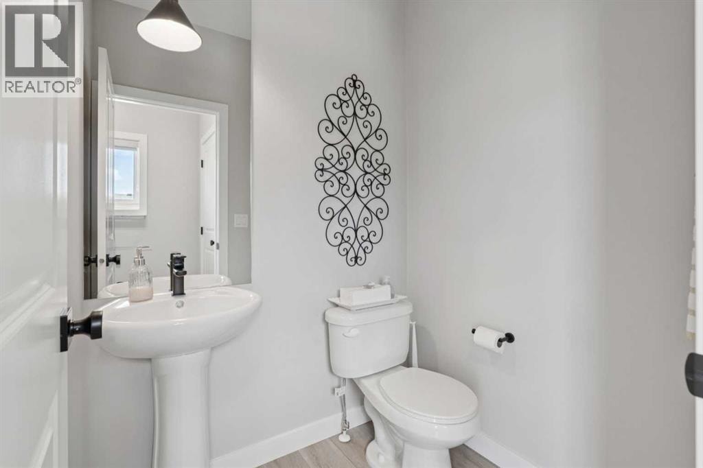 40 Emberside Grove — photo 14