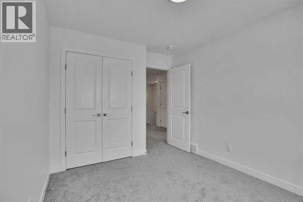 26 Amblehurst Path NW — photo 29