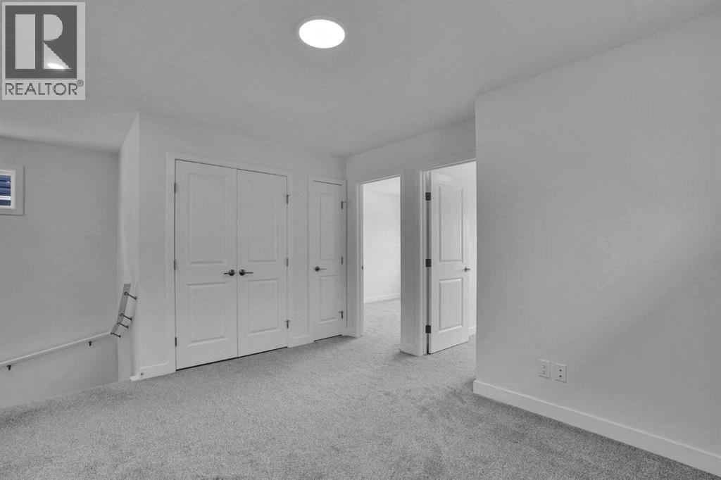 26 Amblehurst Path NW — photo 24