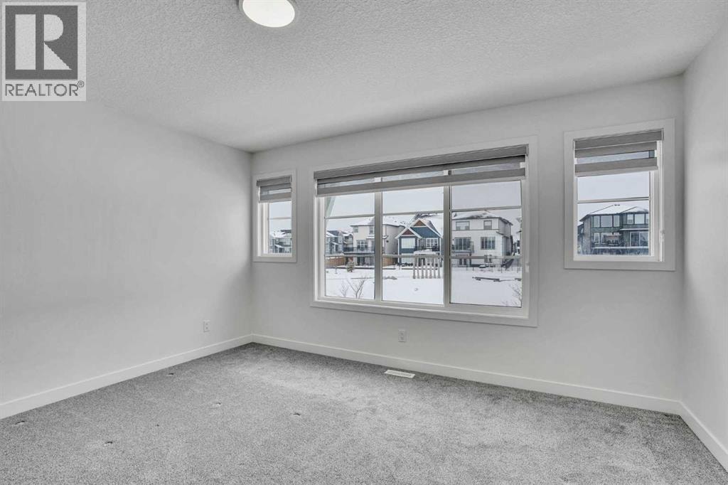 26 Amblehurst Path NW — photo 31