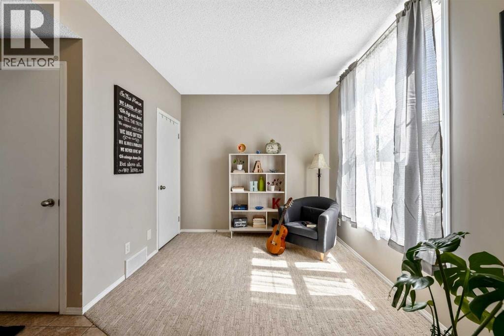 43 Toscana Gardens NW — photo 21