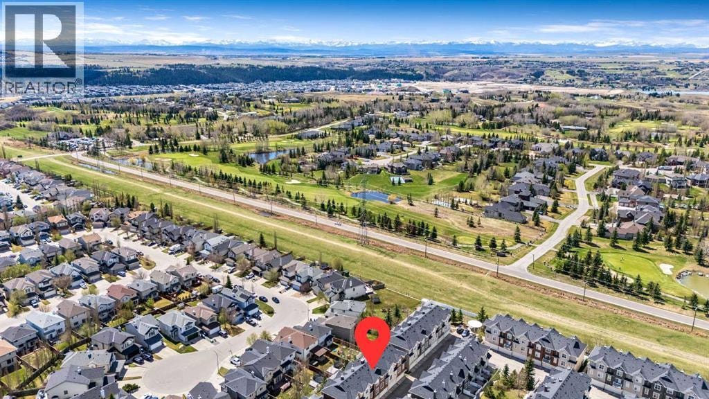 43 Toscana Gardens NW — photo 30
