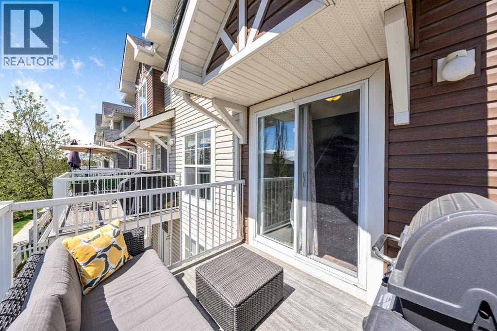 43 Toscana Gardens NW — photo 12
