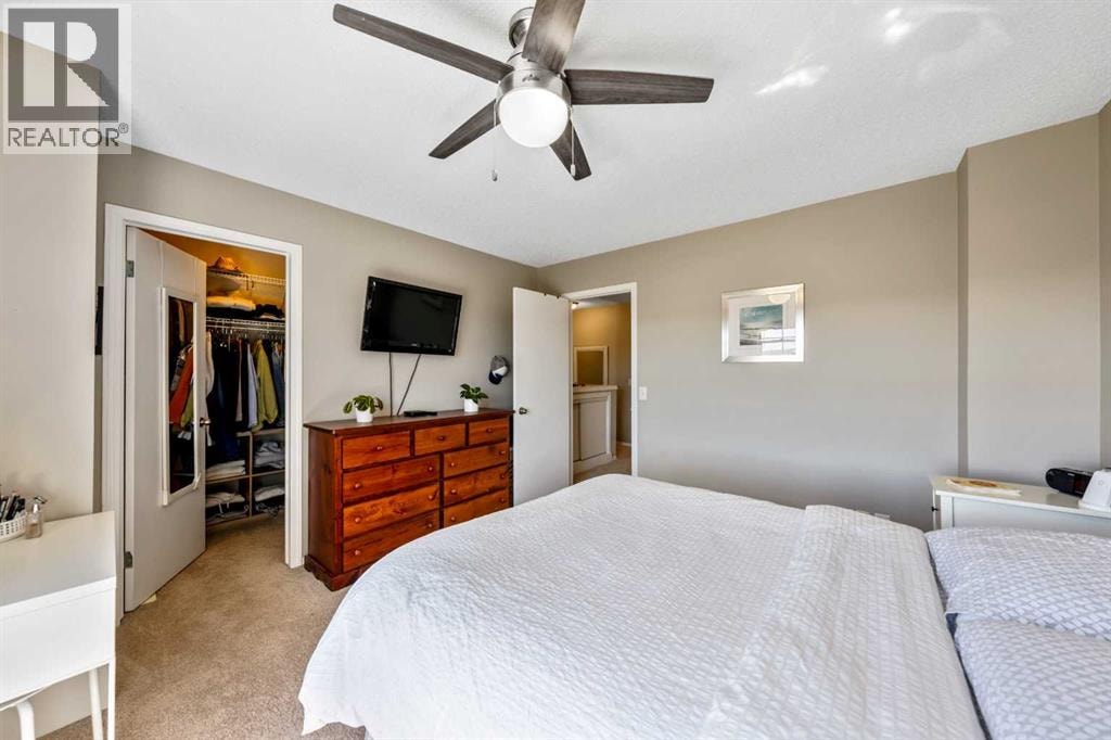 43 Toscana Gardens NW — photo 15